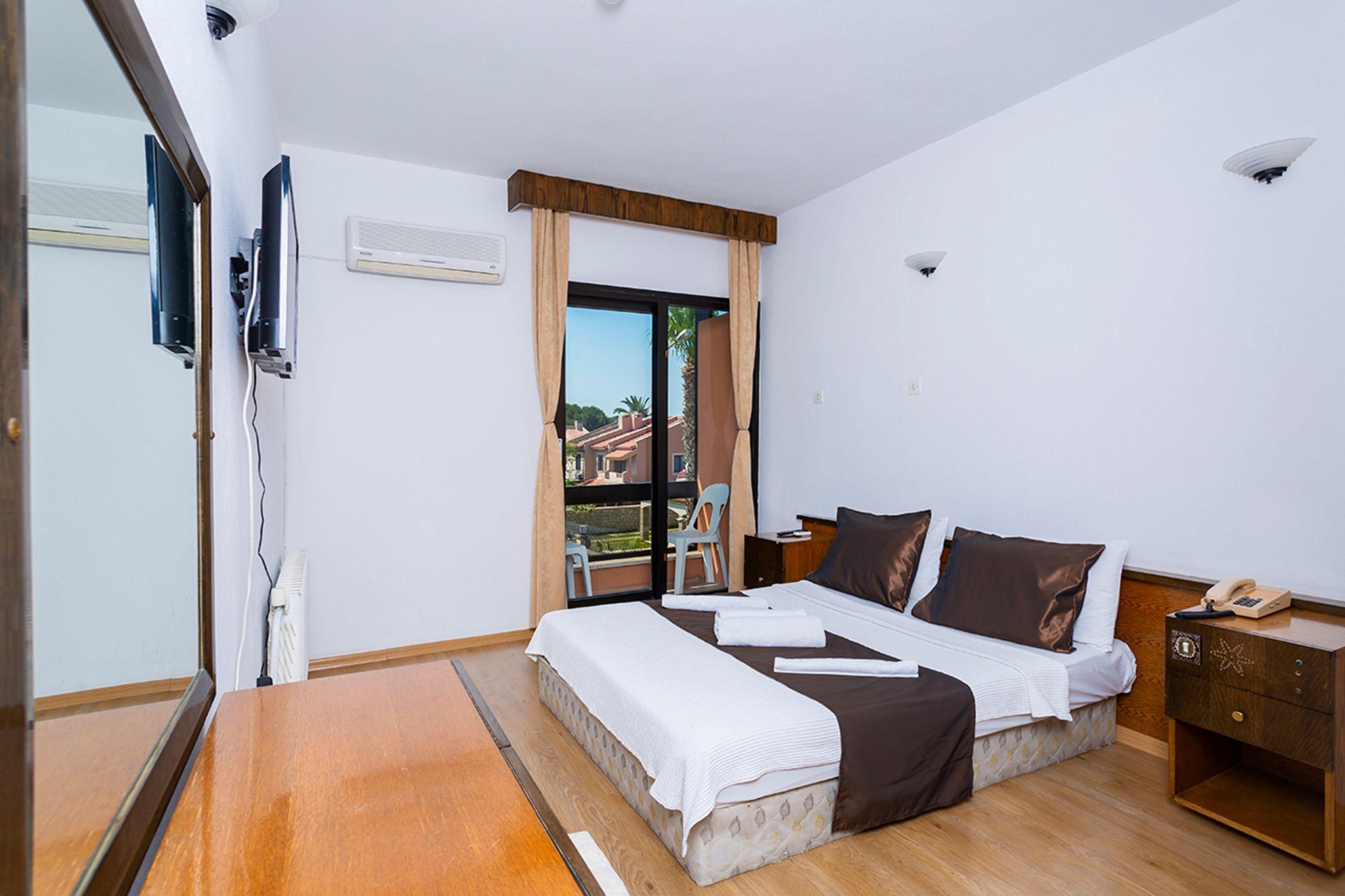 Kabasakal Otel Çeşme Exterior foto