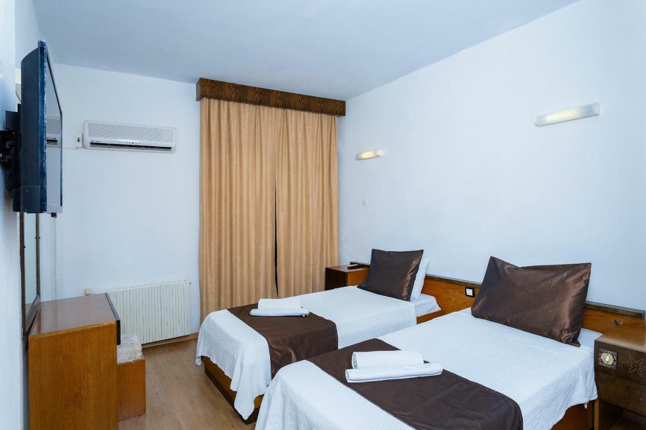 Kabasakal Otel Çeşme Exterior foto